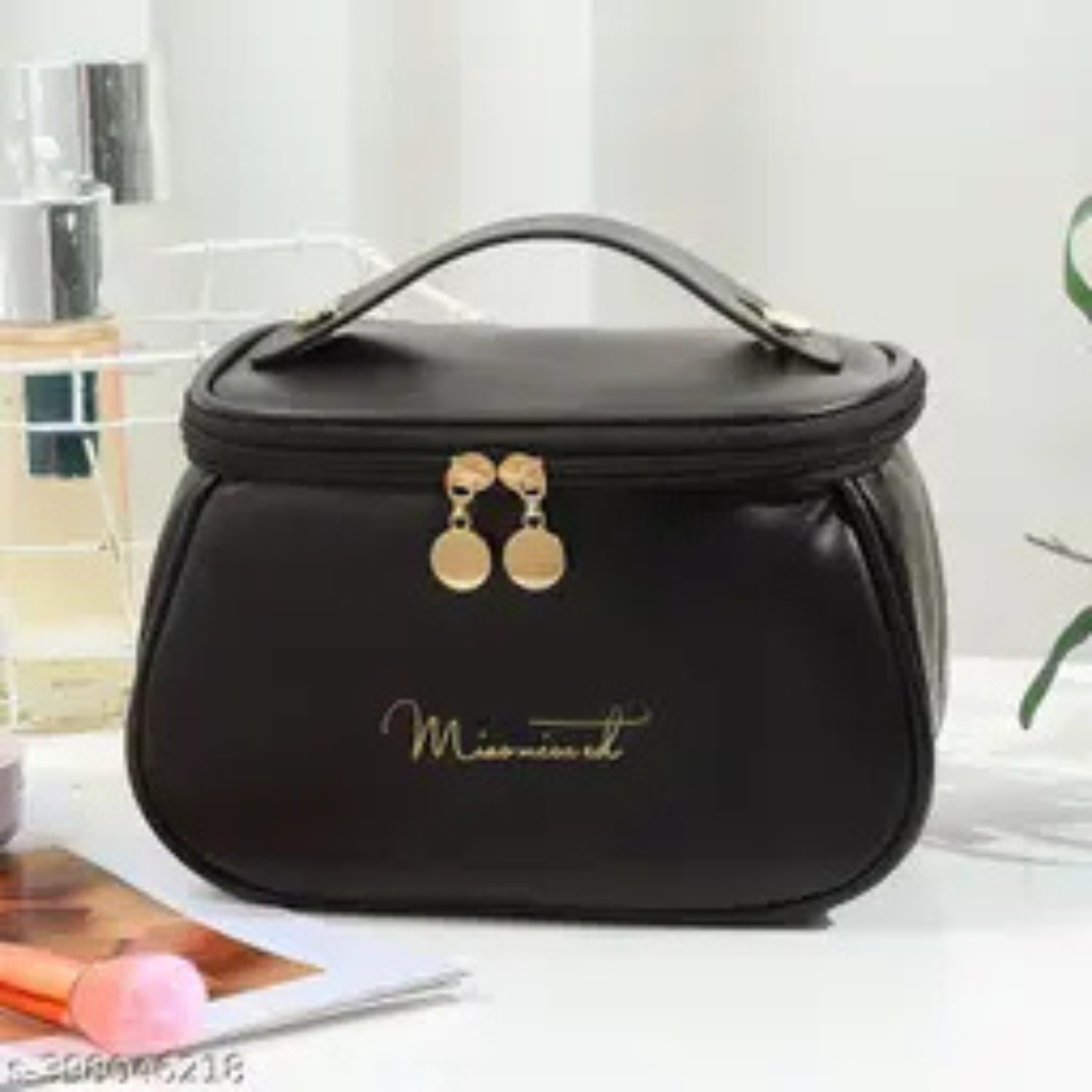 Cute PU Makeup Bag For Women Toiletries Organizer